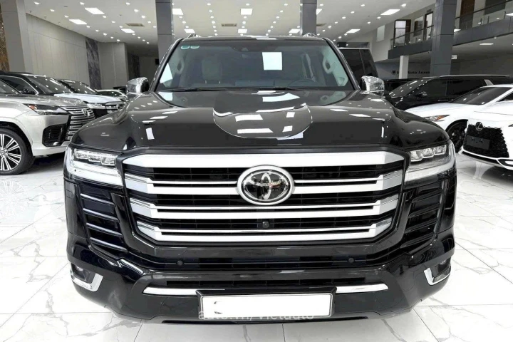Toyota Land Cruiser 2024