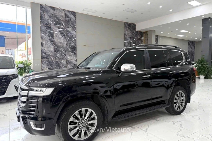 Toyota Land Cruiser 2024