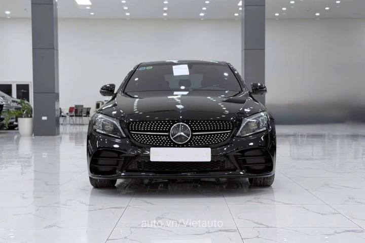Mercedes-Benz C-Class 2019