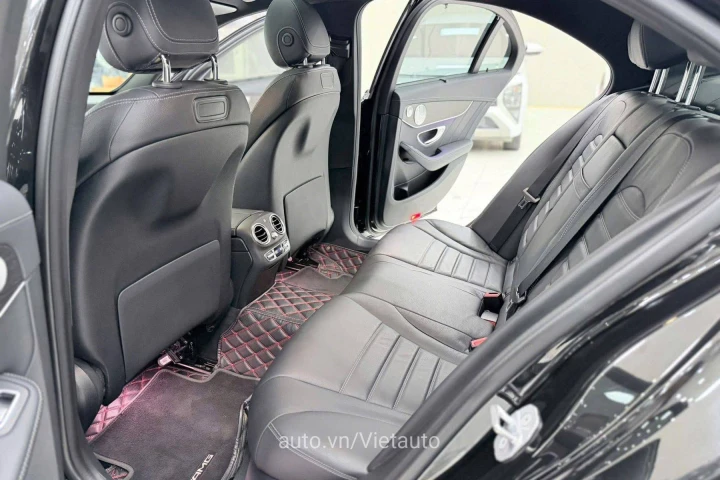 Mercedes-Benz C-Class 2019