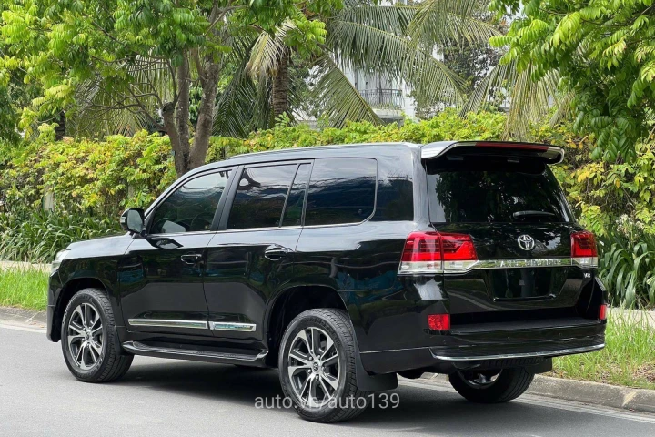 Toyota Land Cruiser 2019