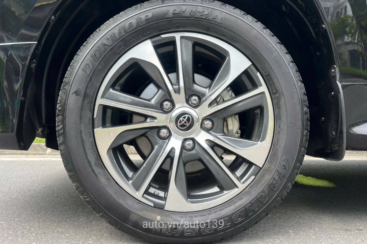Toyota Land Cruiser 2019
