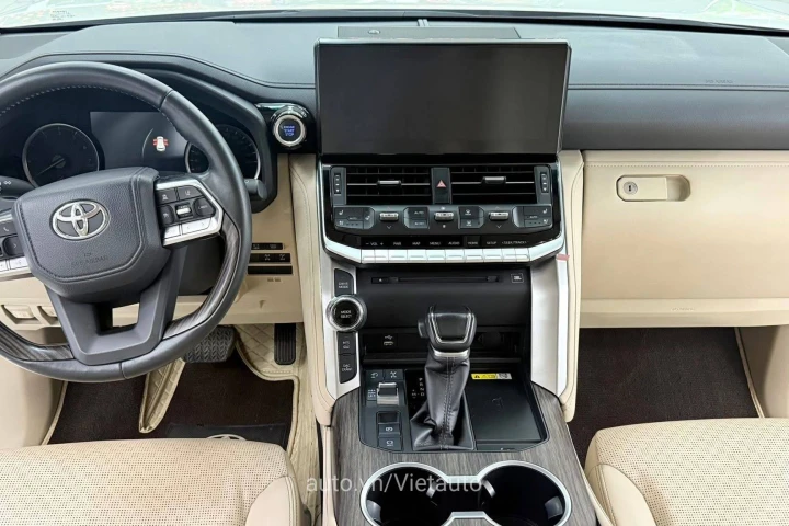 Toyota Land Cruiser 2021