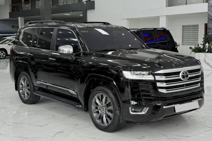 Toyota Land Cruiser 2023