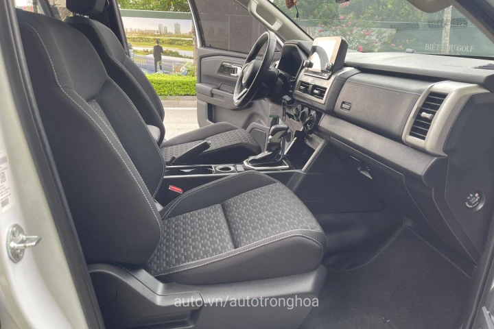 Mitsubishi Triton 2024