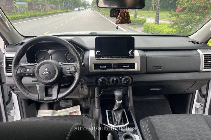 Mitsubishi Triton 2024
