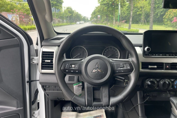 Mitsubishi Triton 2024