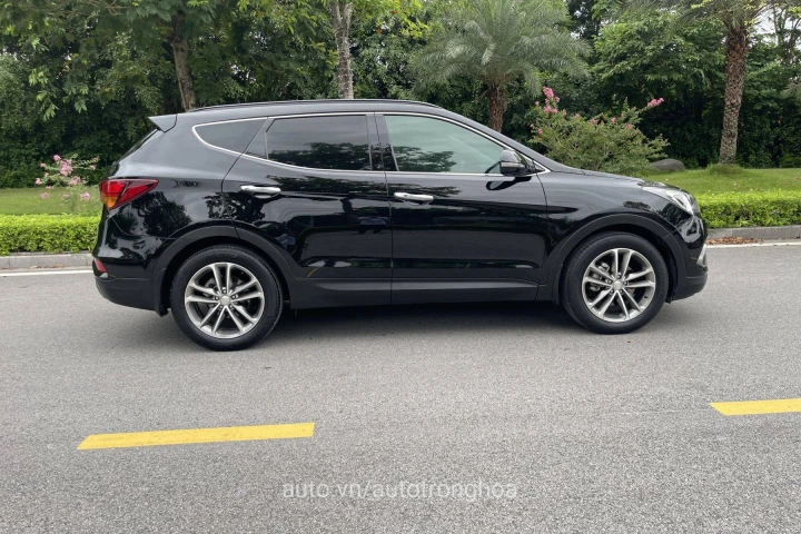 Hyundai Santa Fe 2016
