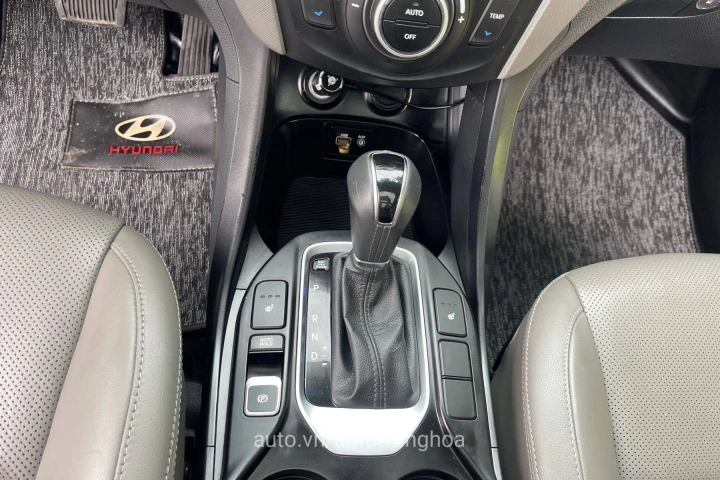 Hyundai Santa Fe 2016