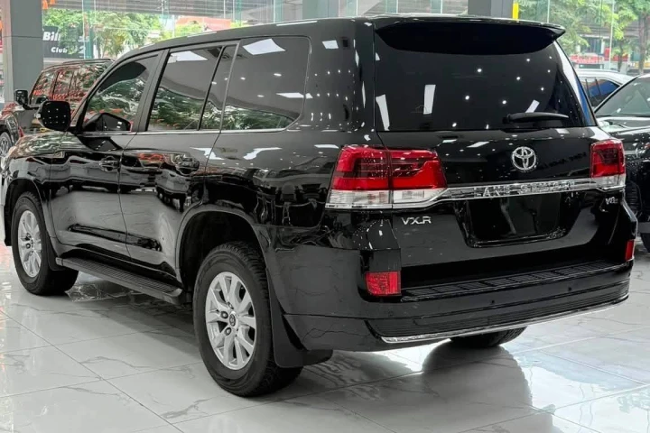 Toyota Land Cruiser 2020