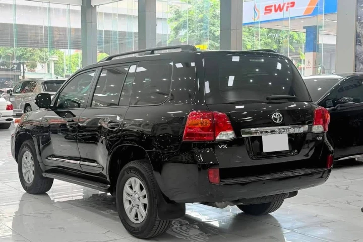 Toyota Land Cruiser 2014