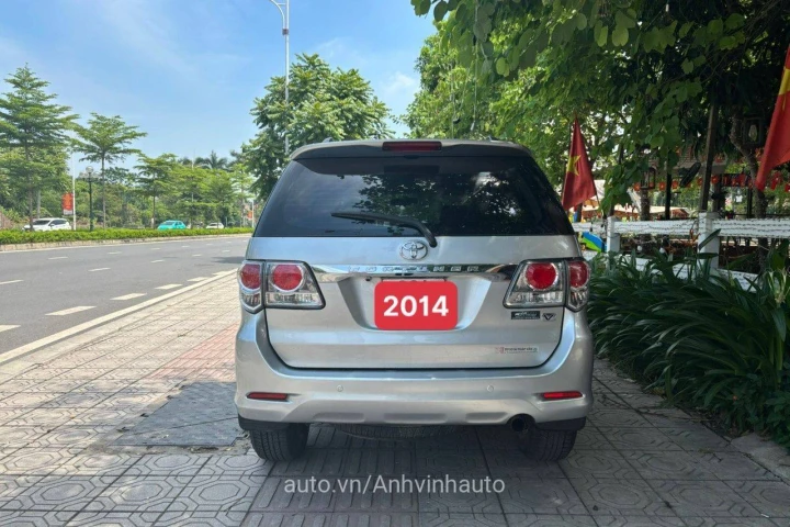 Toyota Fortuner 2014