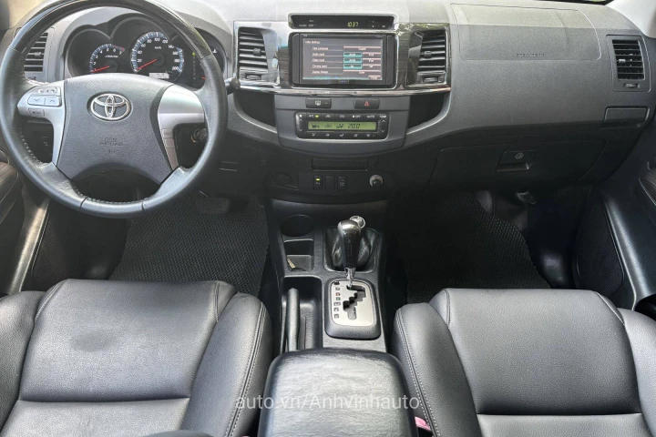 Toyota Fortuner 2014