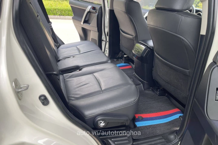 Toyota Land Cruiser Prado 2016