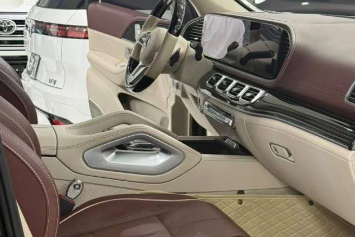 Mercedes-Benz Maybach 2022