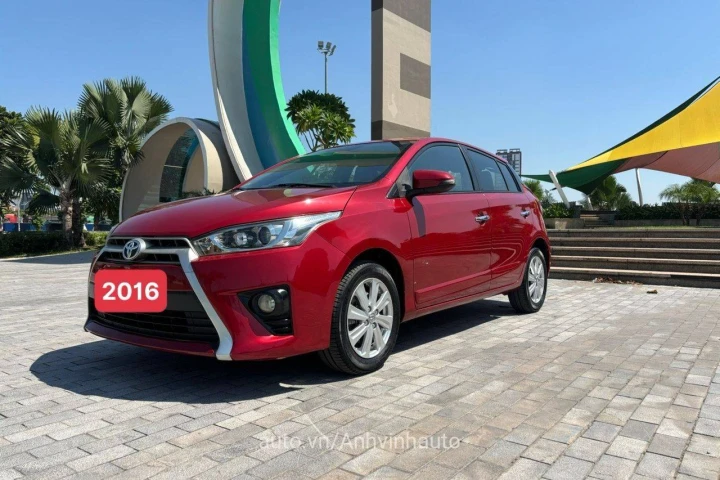 Toyota Yaris 2016