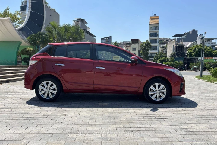 Toyota Yaris 2016