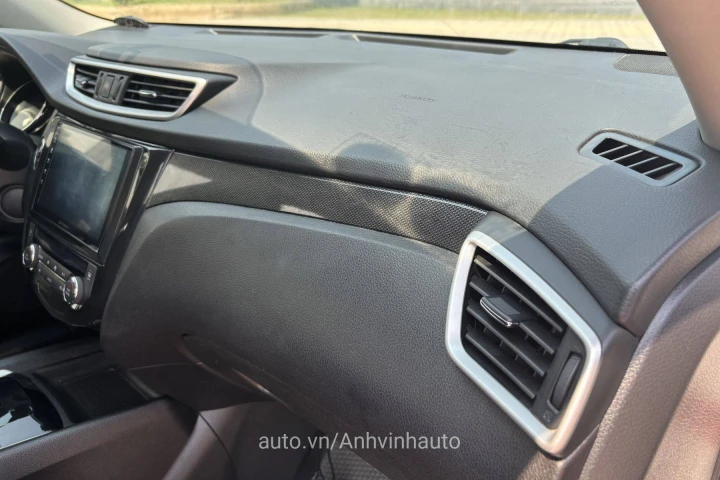 Nissan X-Trail 2016