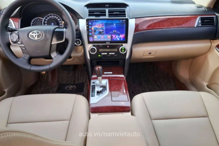 Toyota Camry 2012