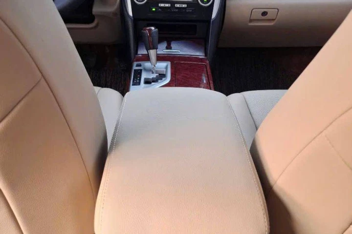 Toyota Camry 2012
