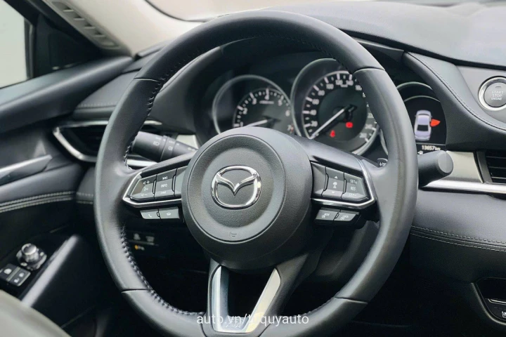 Mazda 6 2.0L Premium GTCCC 2023