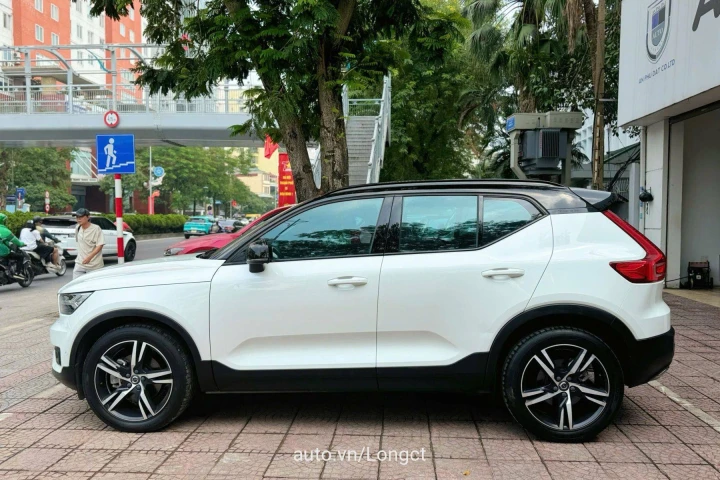 Volvo XC40 2019