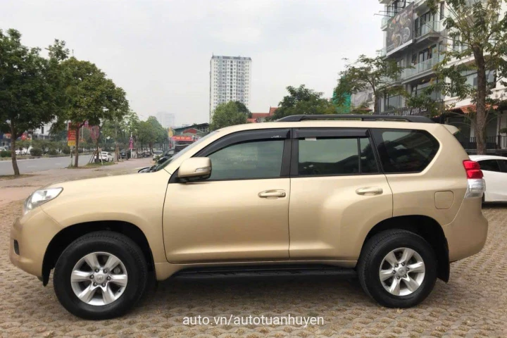 Toyota Land Cruiser Prado 2012