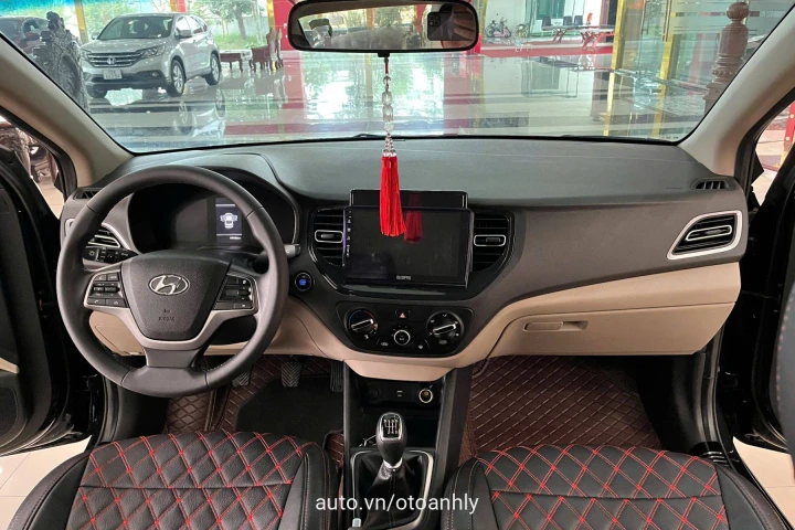 Hyundai Accent 1.4 MT 2021