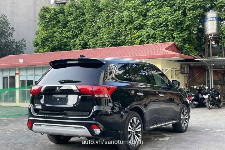 Mitsubishi Outlander 2022