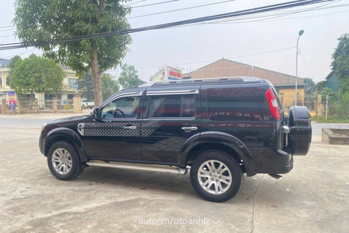 Ford Everest 2014