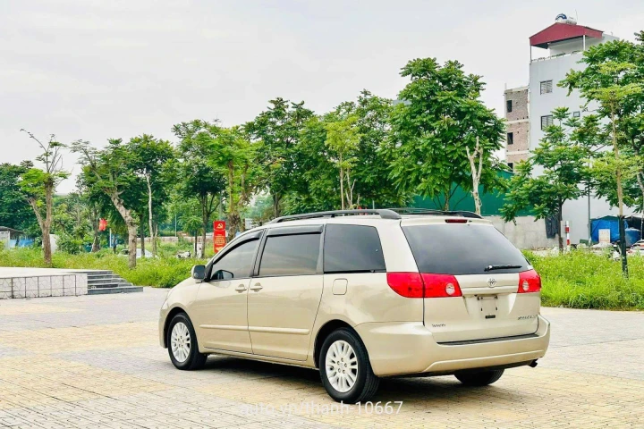 Toyota Sienna 2009