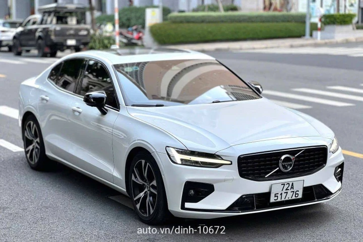 Volvo S60 2021