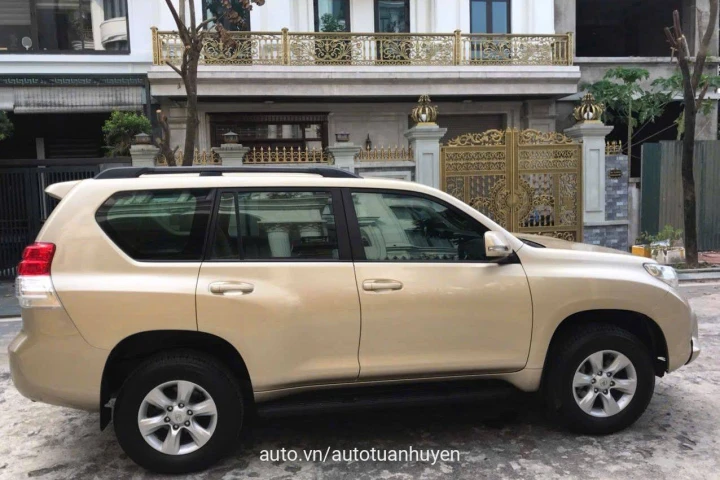 Toyota Land Cruiser Prado 2010