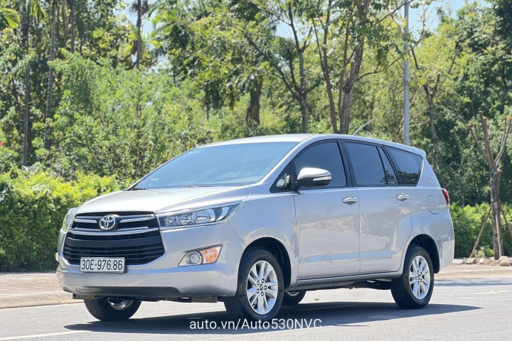 Toyota Innova 2017