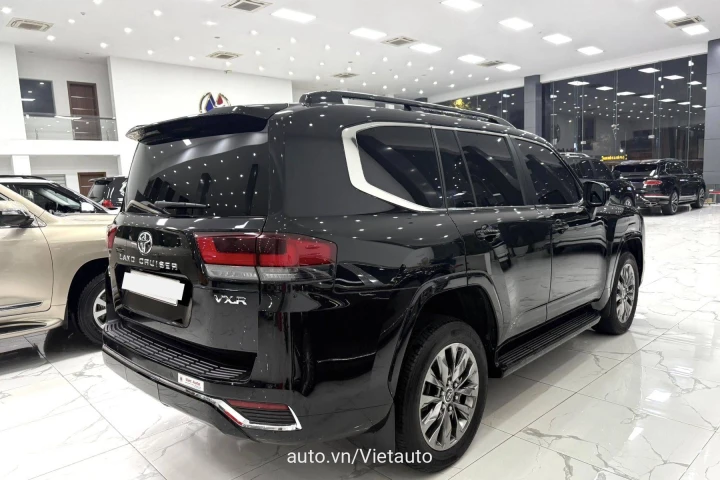 Toyota Land Cruiser 2023