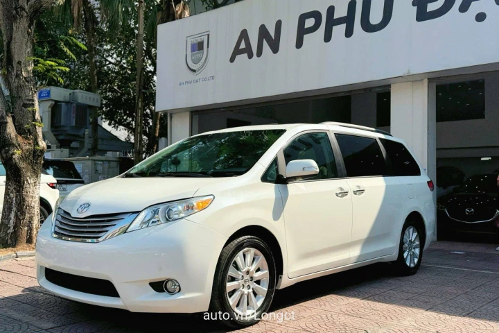 Toyota Sienna 2014